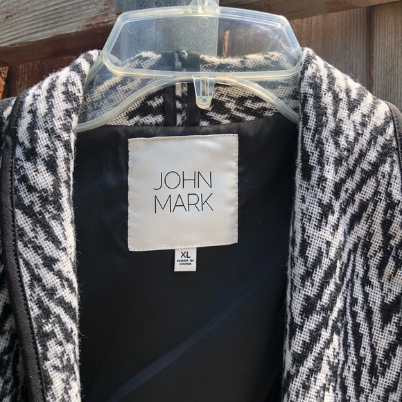 Sweater vest - Picture 3 of 4